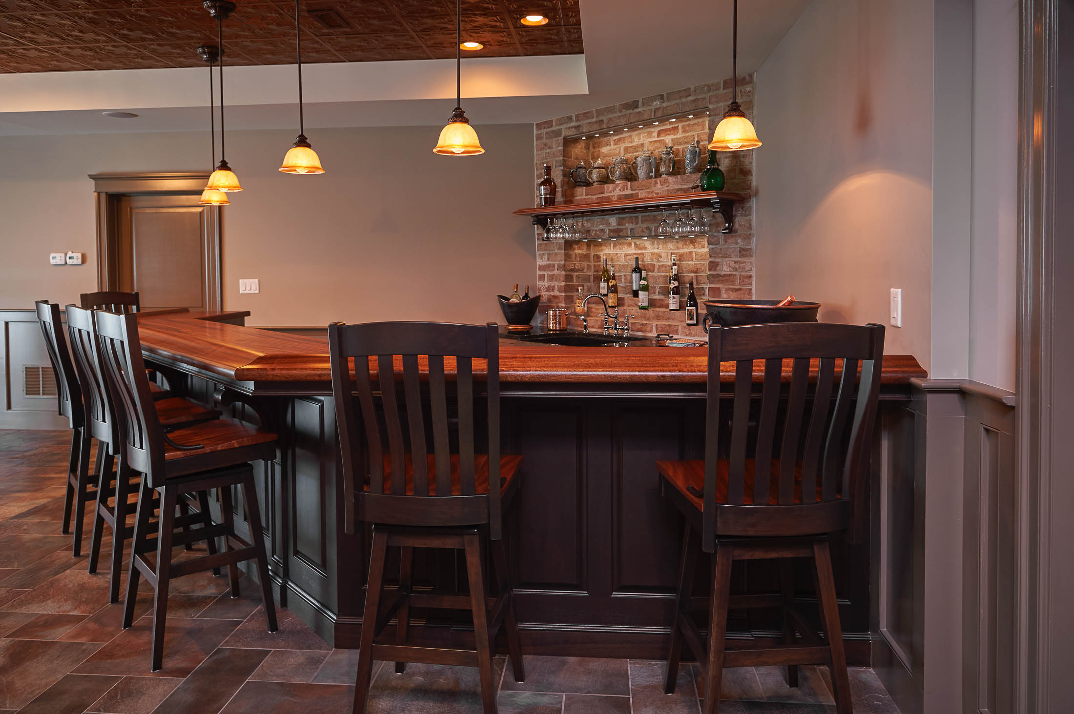 Jim Martin Design | Portfolio - Basement Bar Area Design